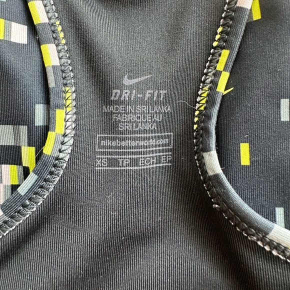 Nike Sports Bra - Picture 3 of 3
